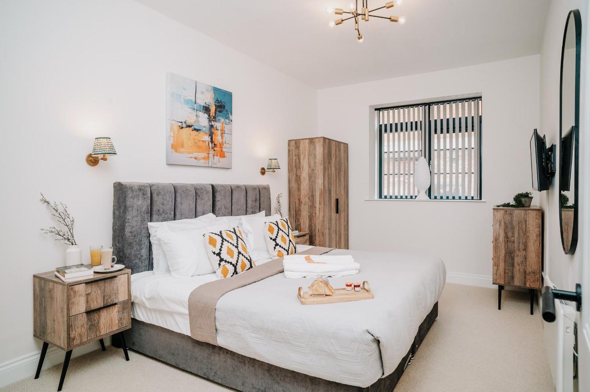 Apartment Stunning Grade Ii Pad Wifi Families Contractors Birmingham